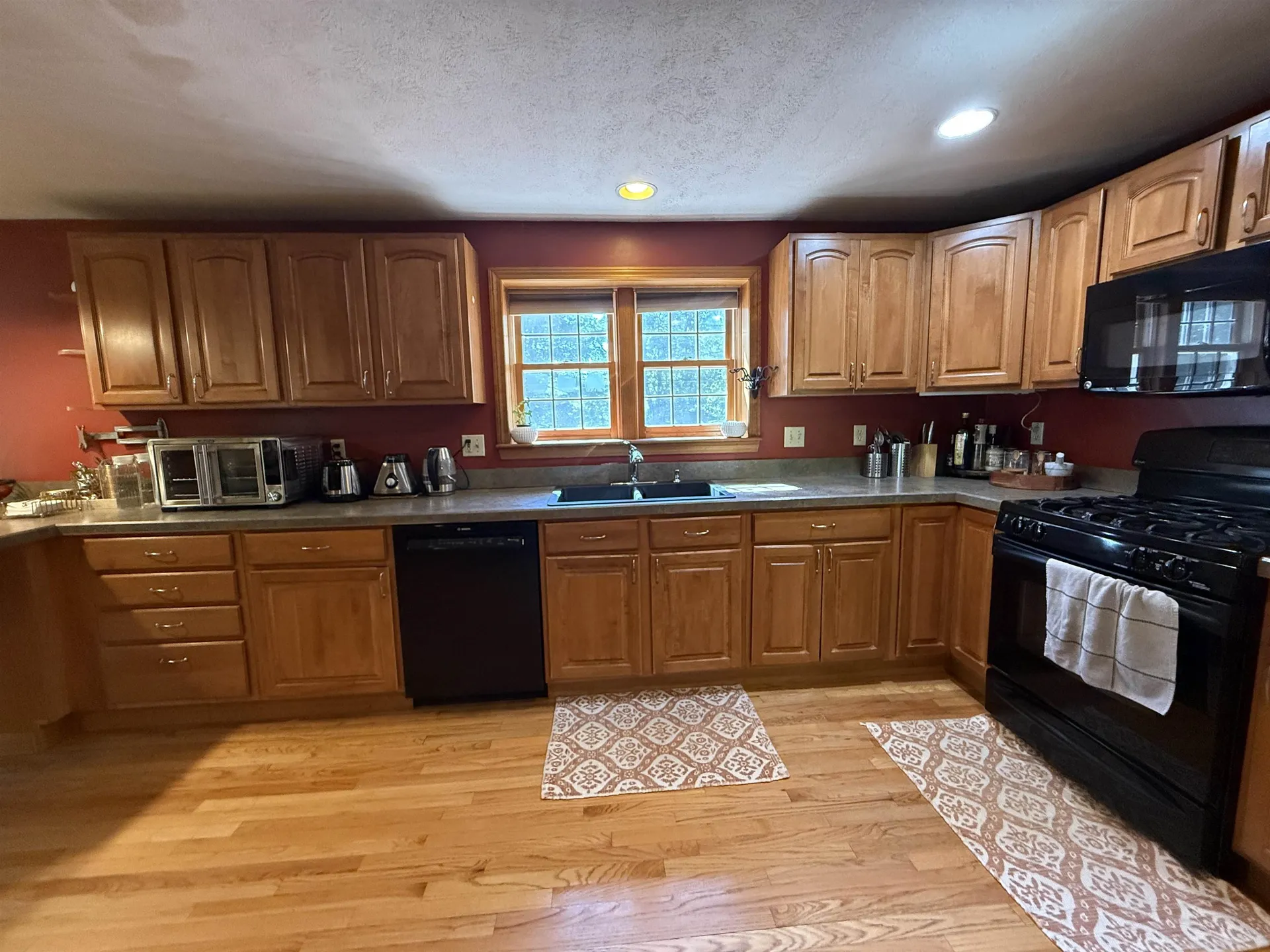 59 Middle Dunstable Road Nashua NH 03062