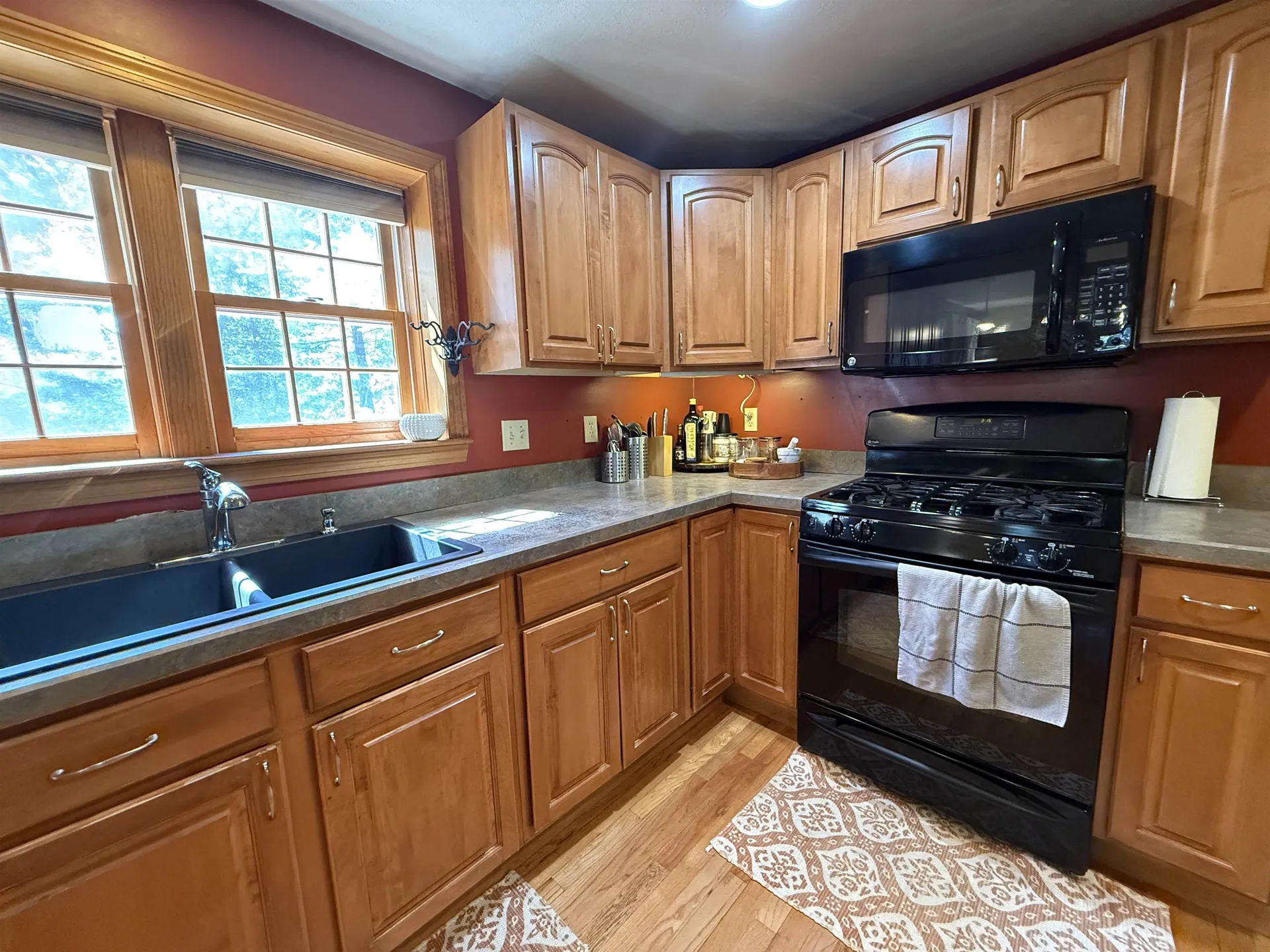 59 Middle Dunstable Road Nashua NH 03062