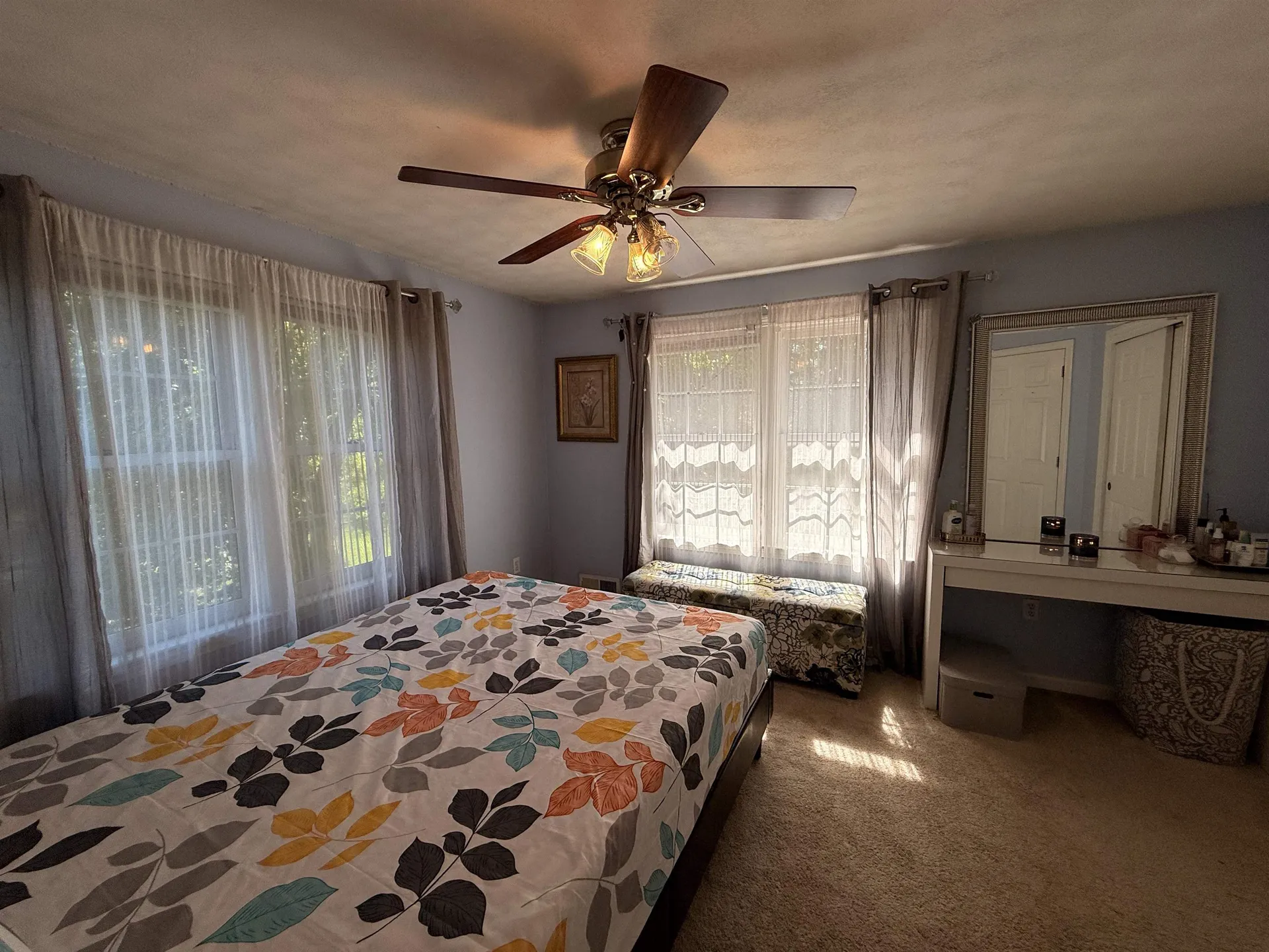 59 Middle Dunstable Road Nashua NH 03062