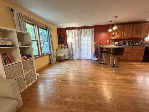 59 Middle Dunstable Road Nashua NH 03062