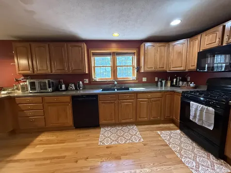 59 Middle Dunstable Road Nashua NH 03062