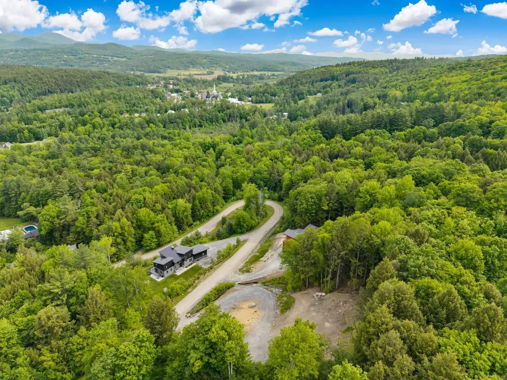 195 Summit View Drive Stowe VT 05672