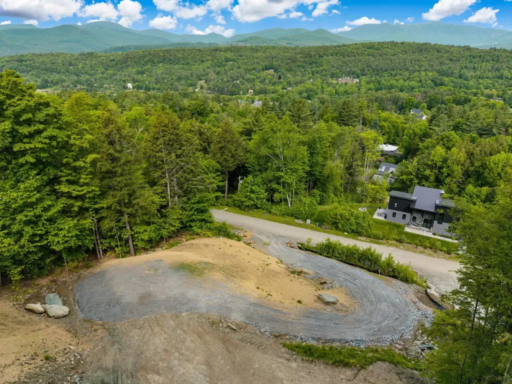 195 Summit View Drive Stowe VT 05672