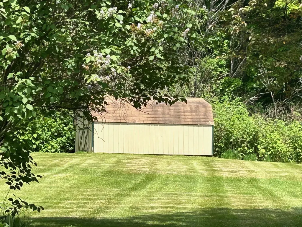 1690 Cadys Falls Road Morristown VT 05661