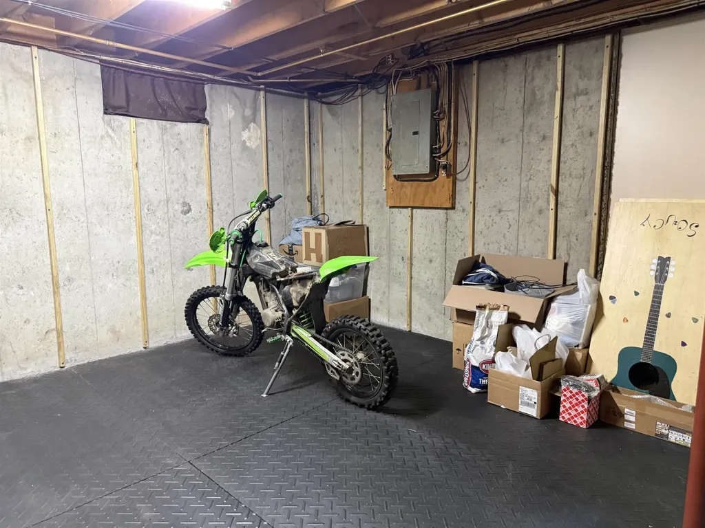 87 Clay Hill Road Claremont NH 03745