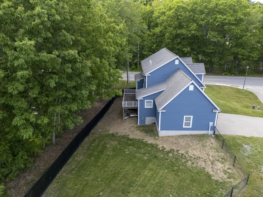 1 Settlement Circle Rollinsford NH 03869