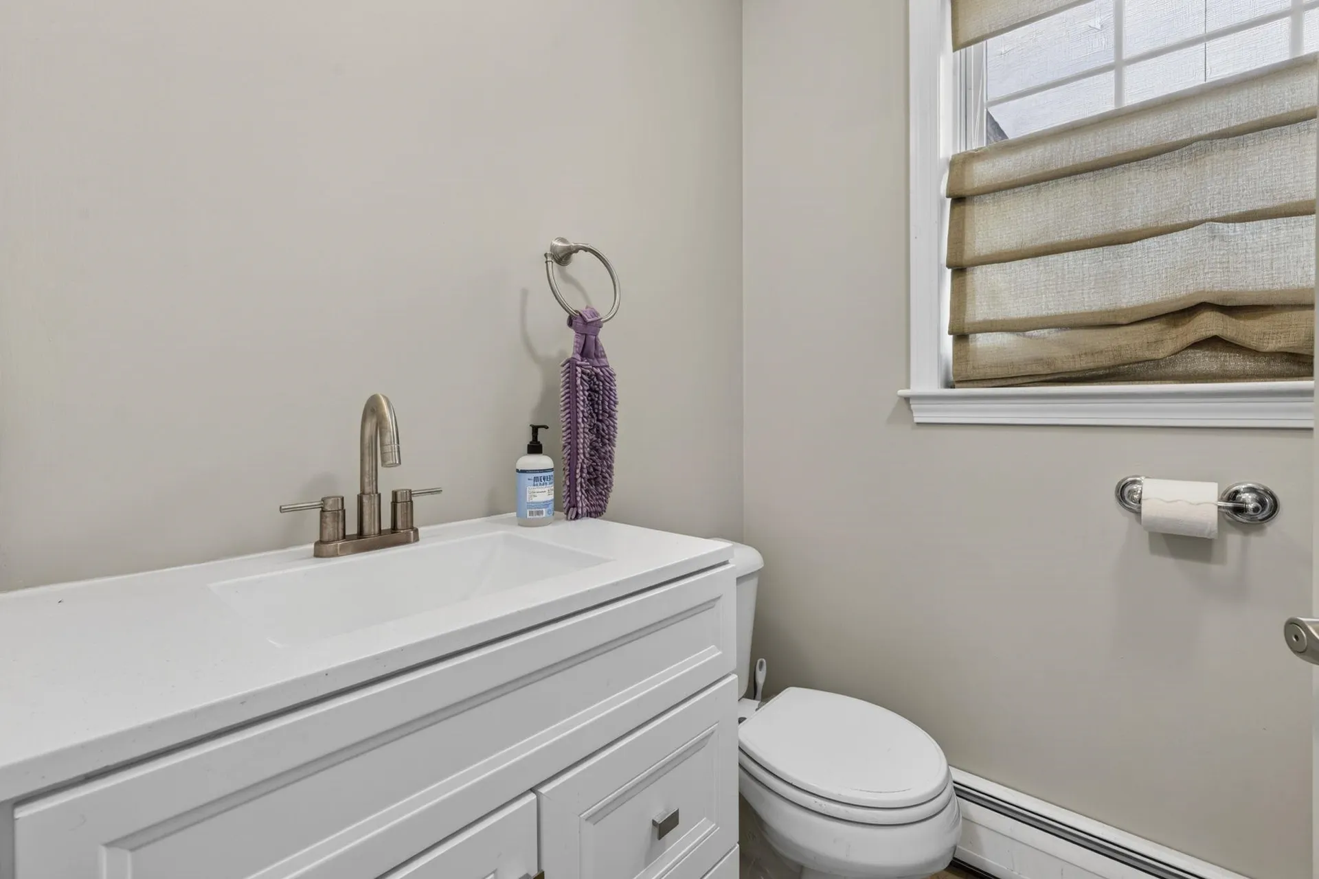 1 Settlement Circle Rollinsford NH 03869