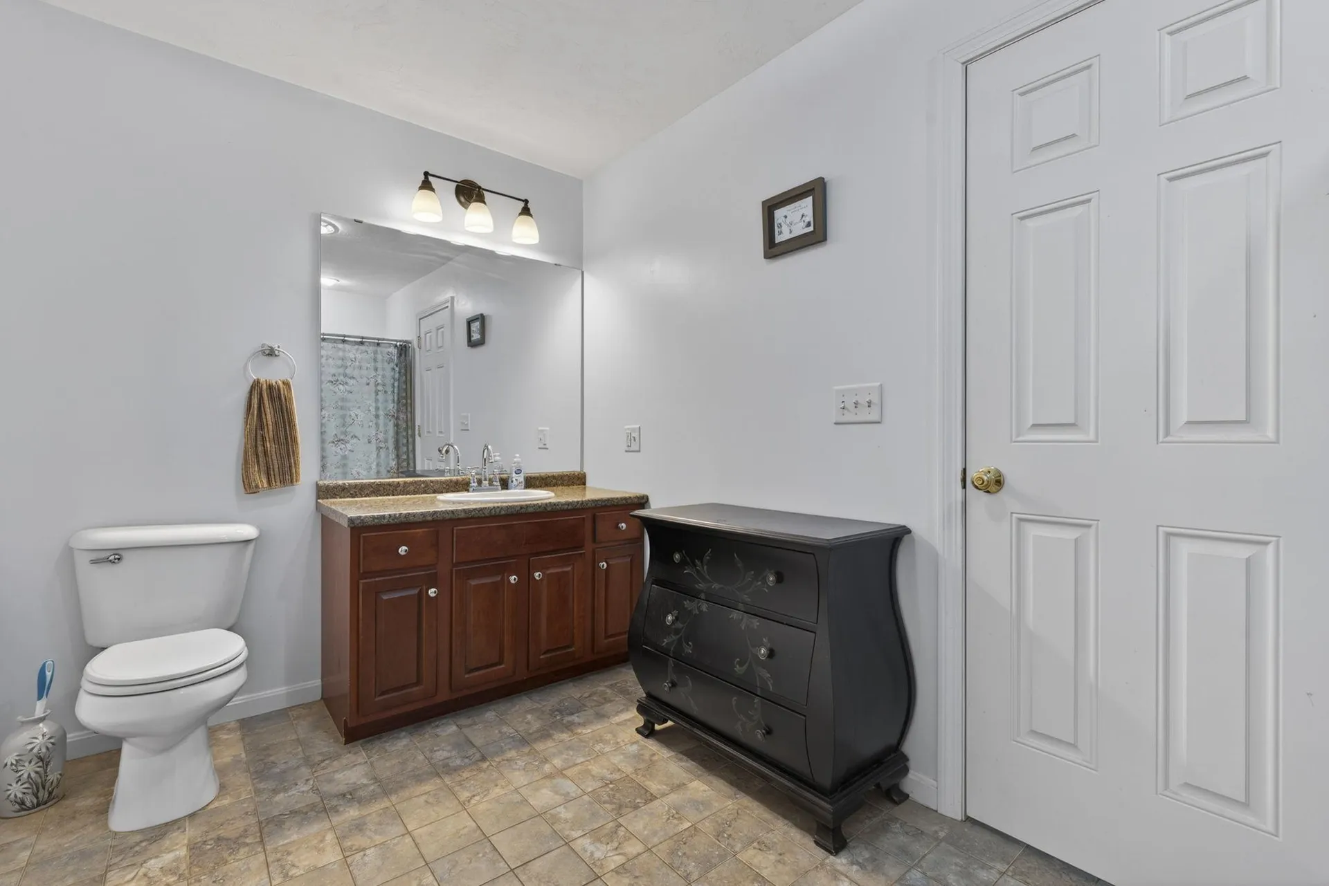 1 Settlement Circle Rollinsford NH 03869