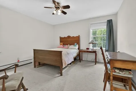 1 Settlement Circle Rollinsford NH 03869