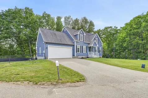 1 Settlement Circle Rollinsford NH 03869