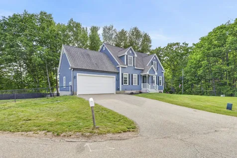 1 Settlement Circle Rollinsford NH 03869