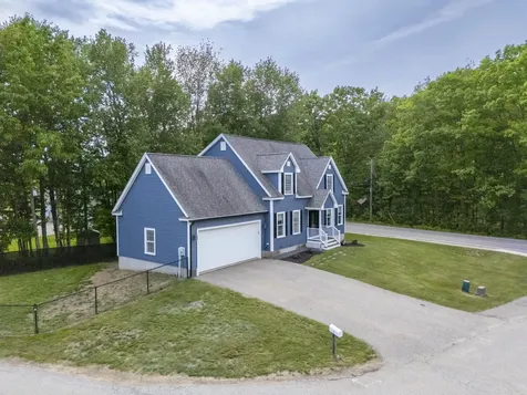 1 Settlement Circle Rollinsford NH 03869