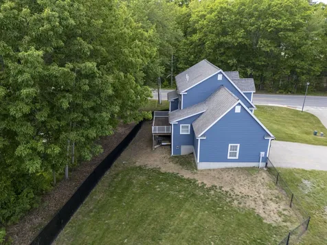 1 Settlement Circle Rollinsford NH 03869