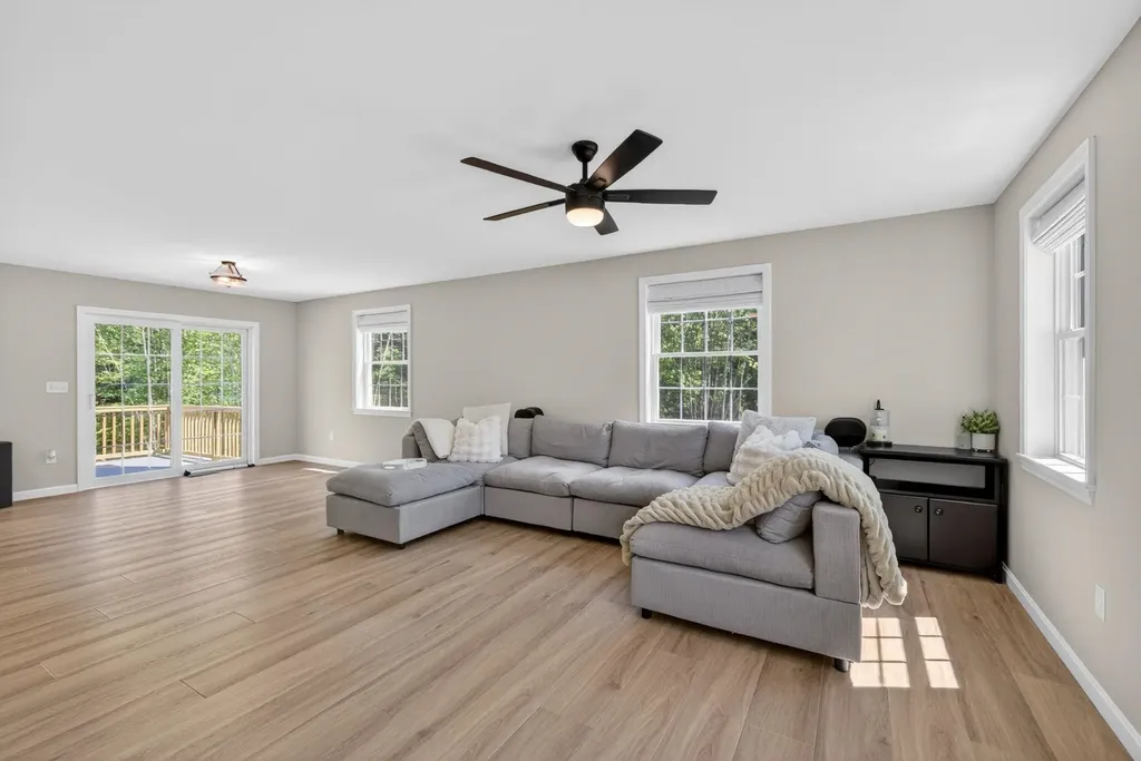47 Chestnut Drive Allenstown NH 03275