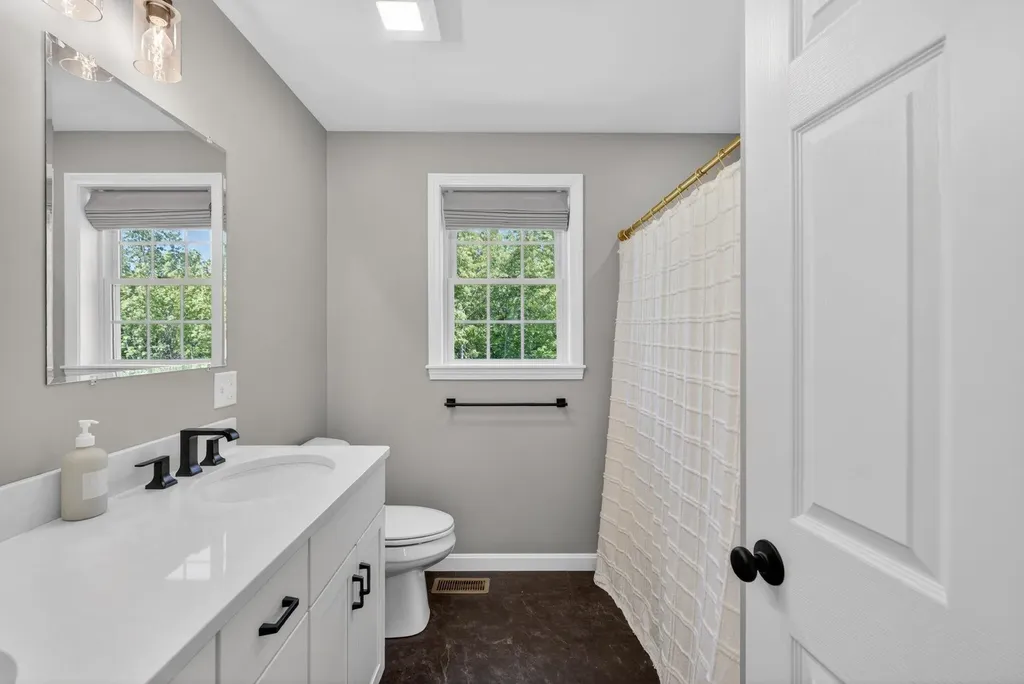 47 Chestnut Drive Allenstown NH 03275