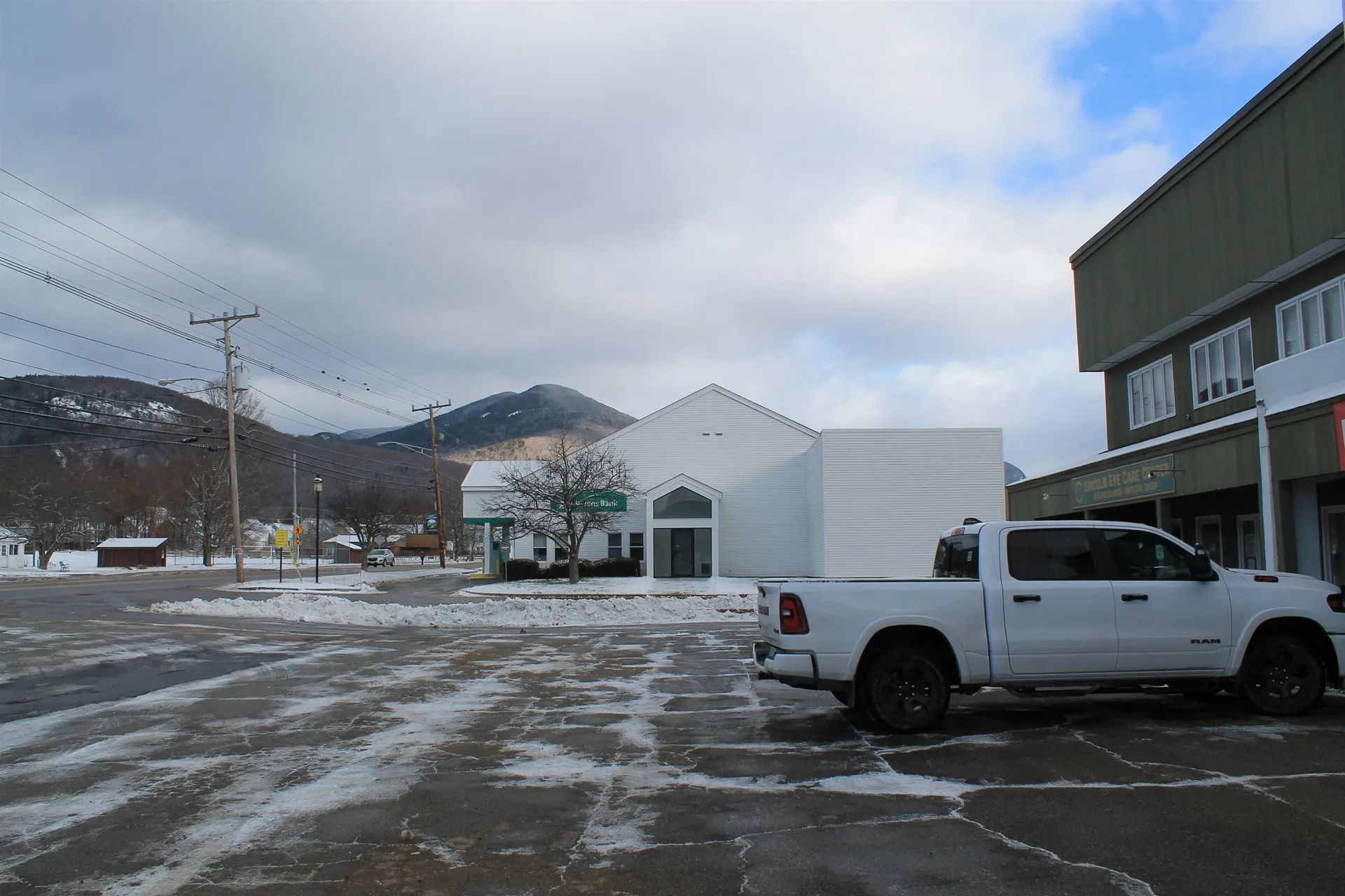 78 Main Street Lincoln NH 03251