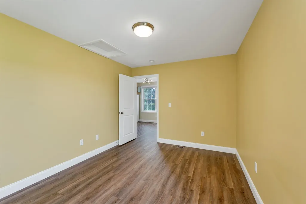 16 Palm Lane Alton NH 03809