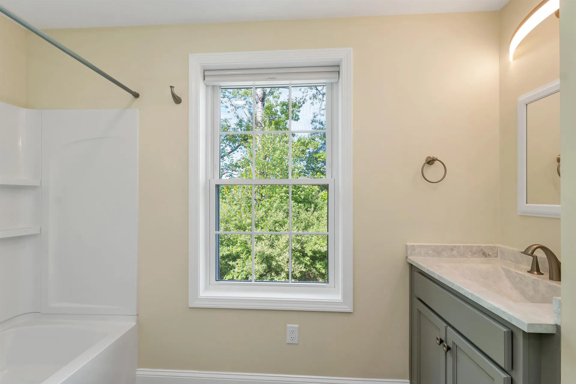 16 Palm Lane Alton NH 03809
