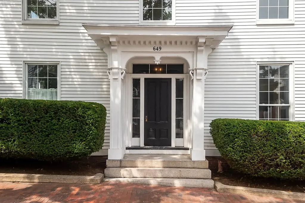 649 State Street Portsmouth NH 03801