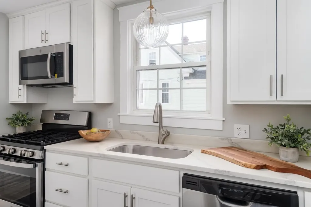 649 State Street Portsmouth NH 03801