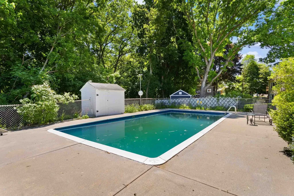 611 Coolidge Avenue Manchester NH 03102