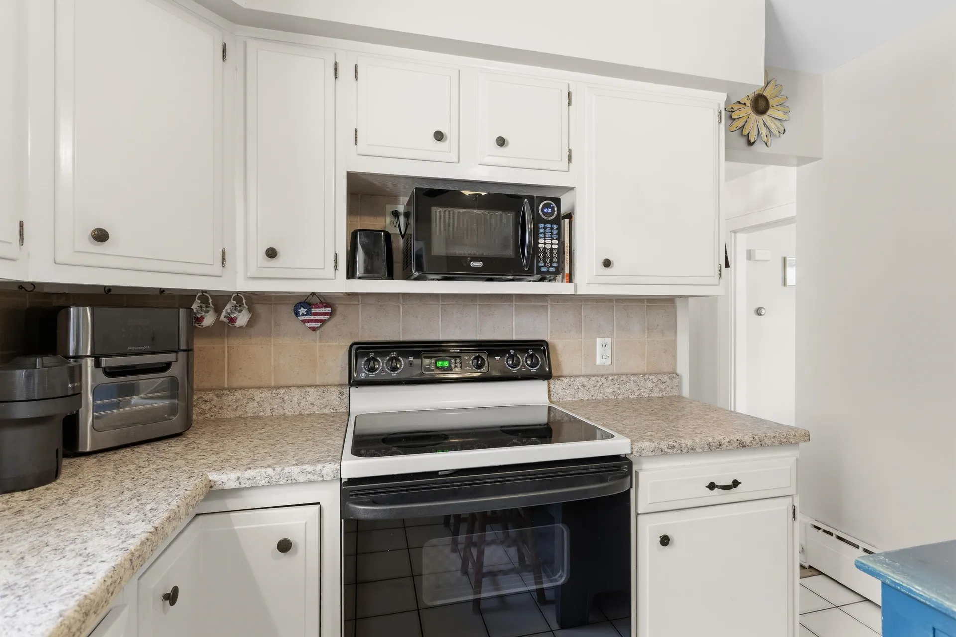 611 Coolidge Avenue Manchester NH 03102