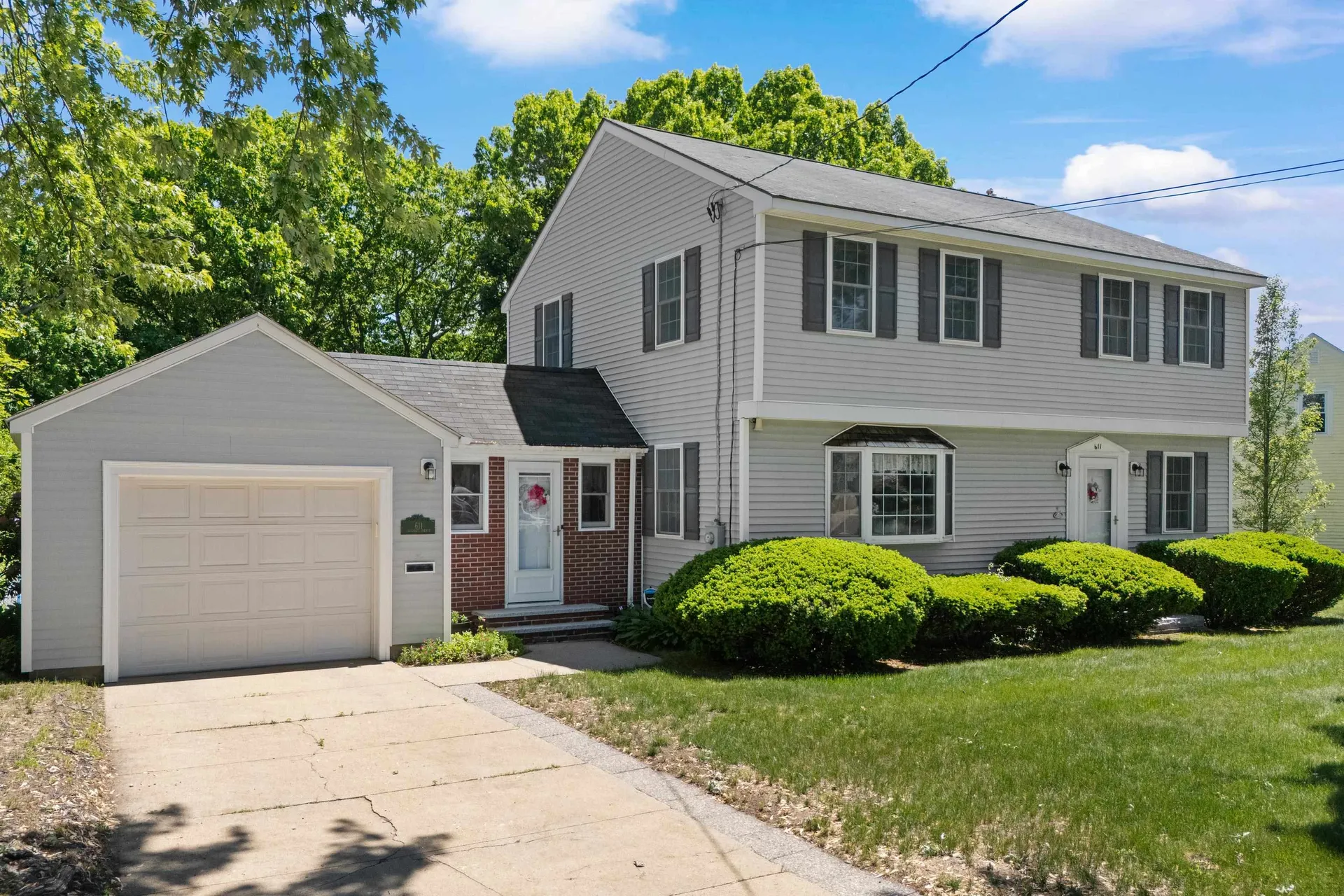 611 Coolidge Avenue Manchester NH 03102