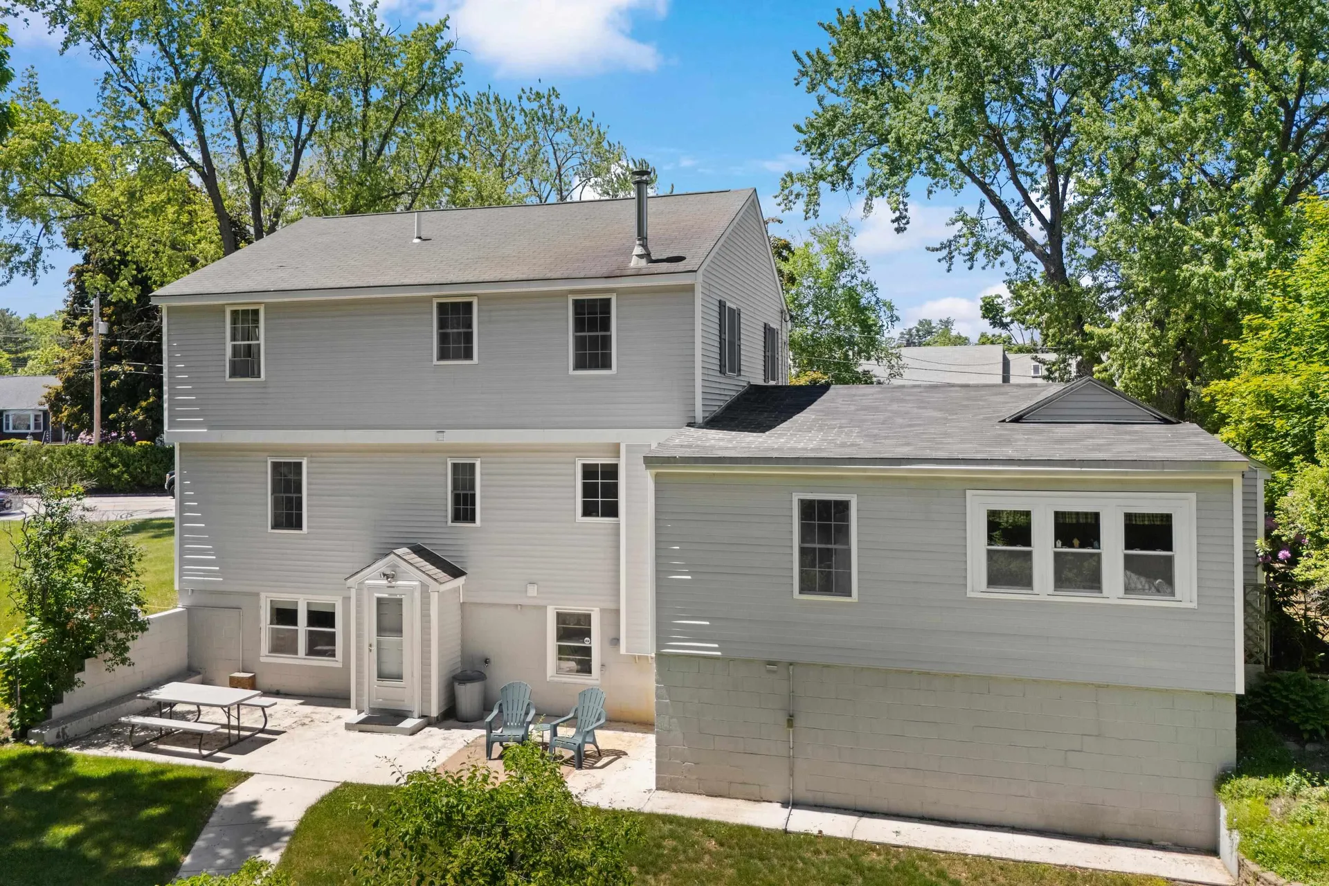 611 Coolidge Avenue Manchester NH 03102