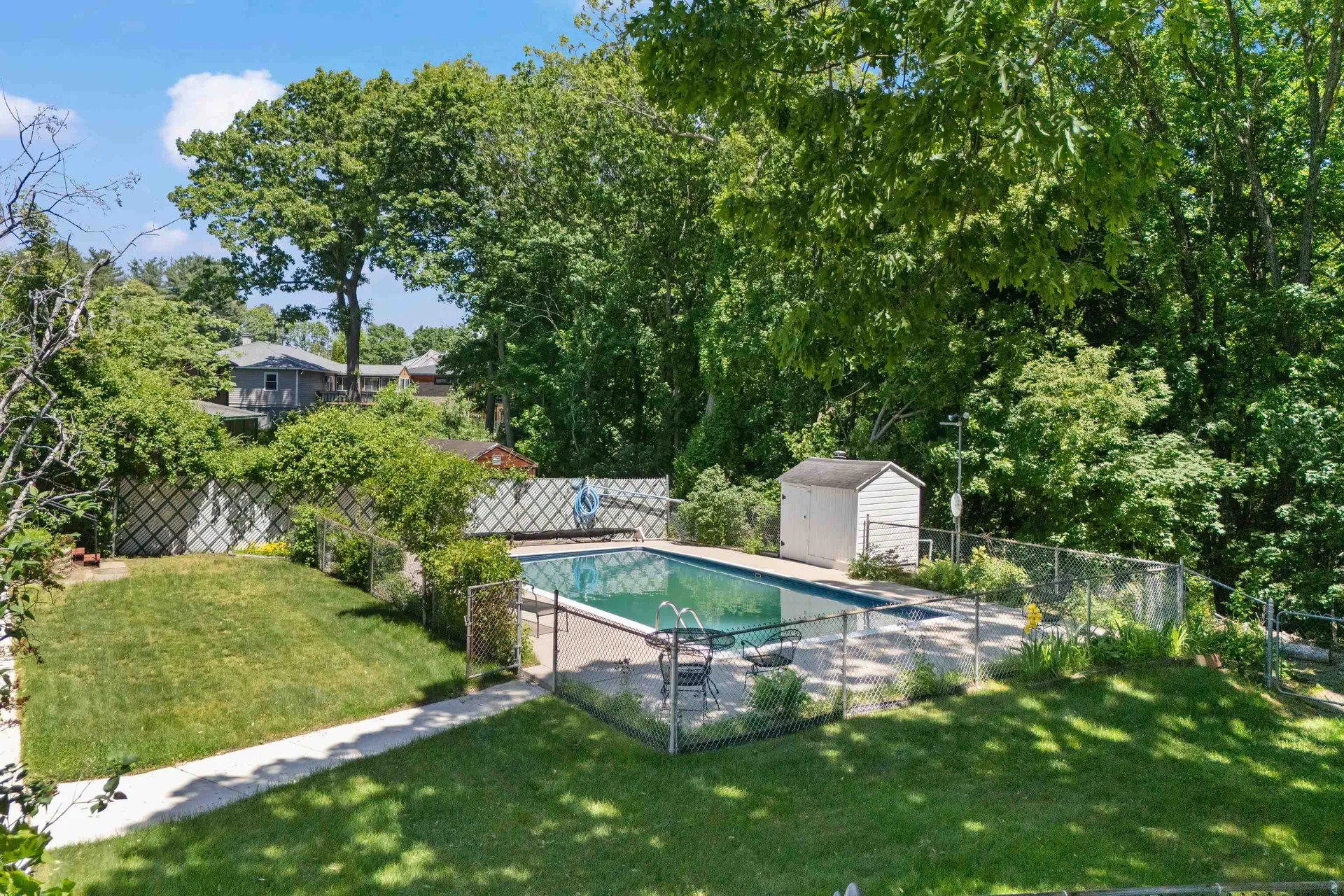 611 Coolidge Avenue Manchester NH 03102