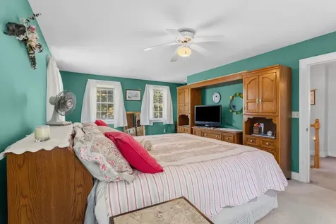 611 Coolidge Avenue Manchester NH 03102