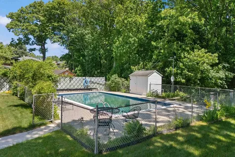 611 Coolidge Avenue Manchester NH 03102