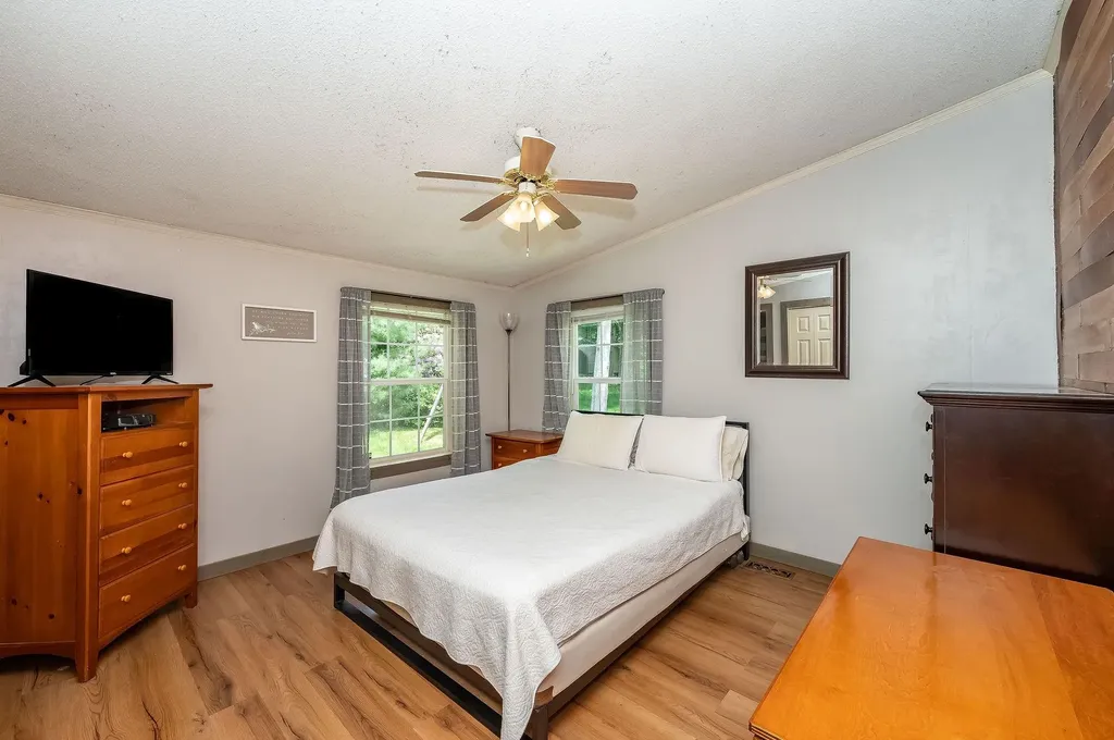 446 Emerald Drive Barrington NH 03825