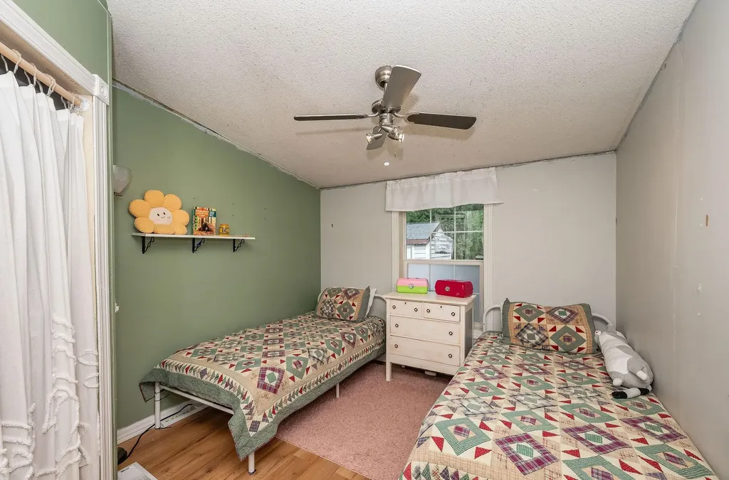 446 Emerald Drive Barrington NH 03825