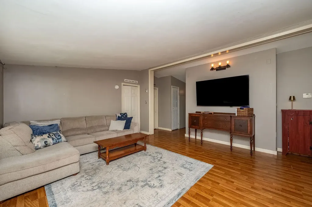 446 Emerald Drive Barrington NH 03825