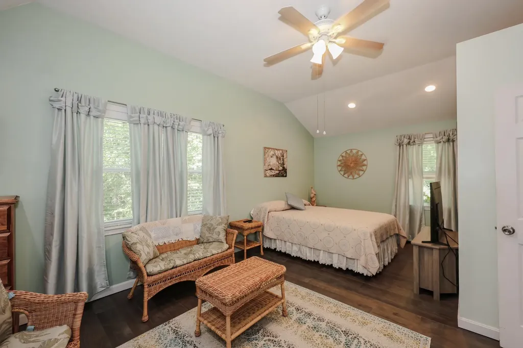 20 Purington Lane Hampton NH 03842