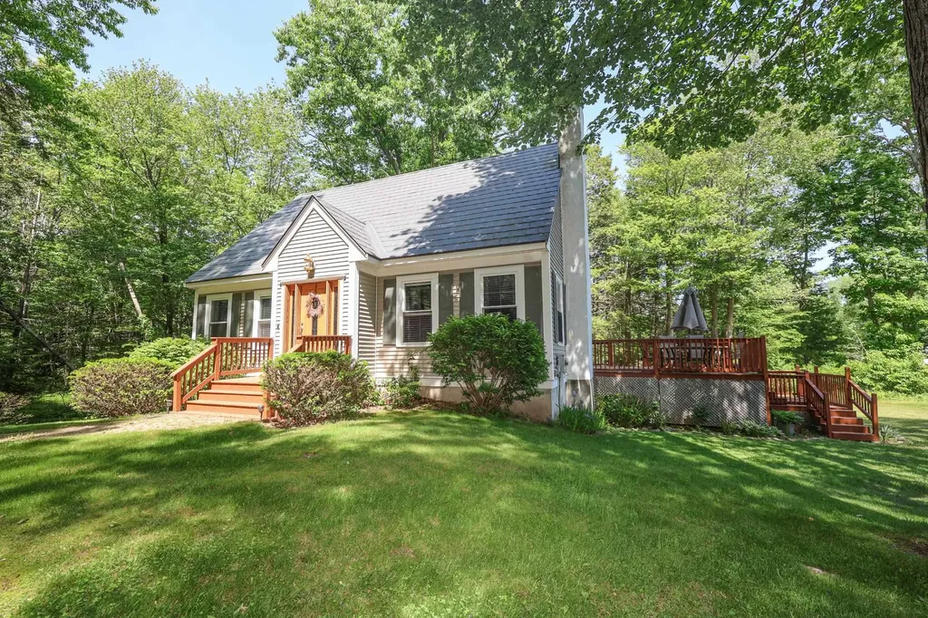20 Purington Lane Hampton NH 03842