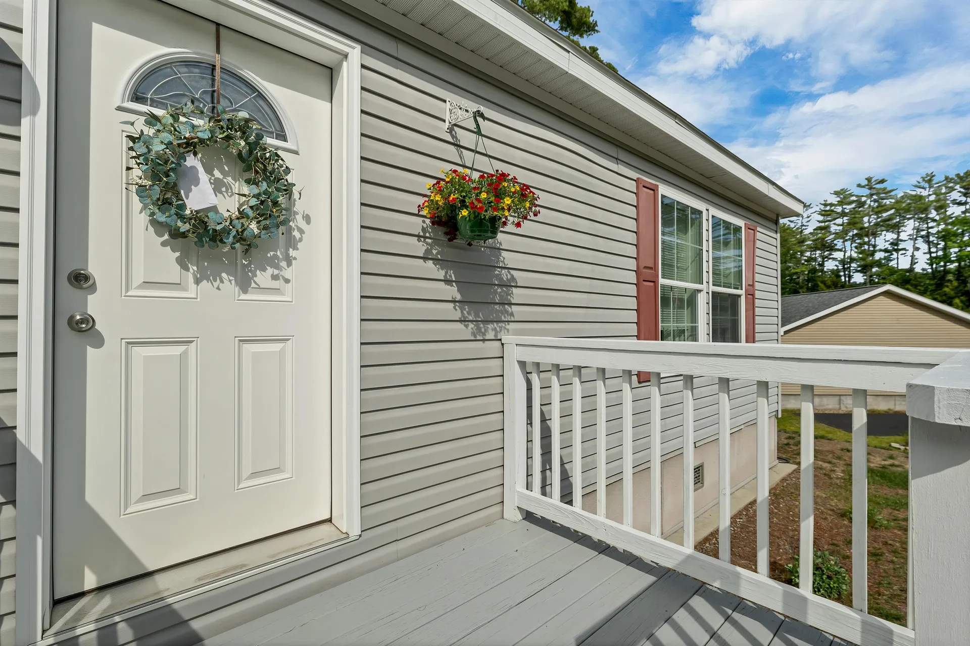 62 Mansfield Woods Way New Hampton NH 03256