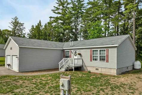 62 Mansfield Woods Way New Hampton NH 03256