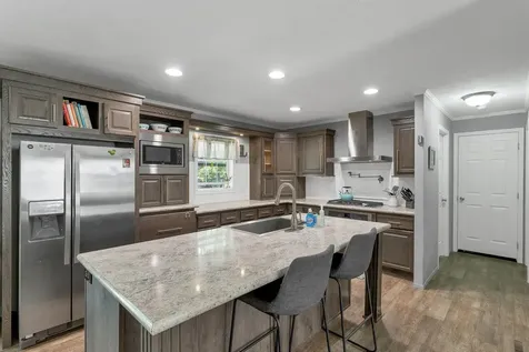 62 Mansfield Woods Way New Hampton NH 03256