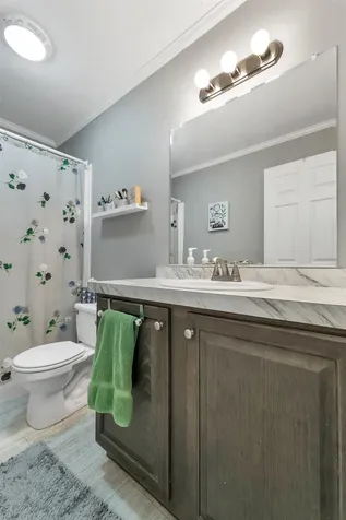 62 Mansfield Woods Way New Hampton NH 03256