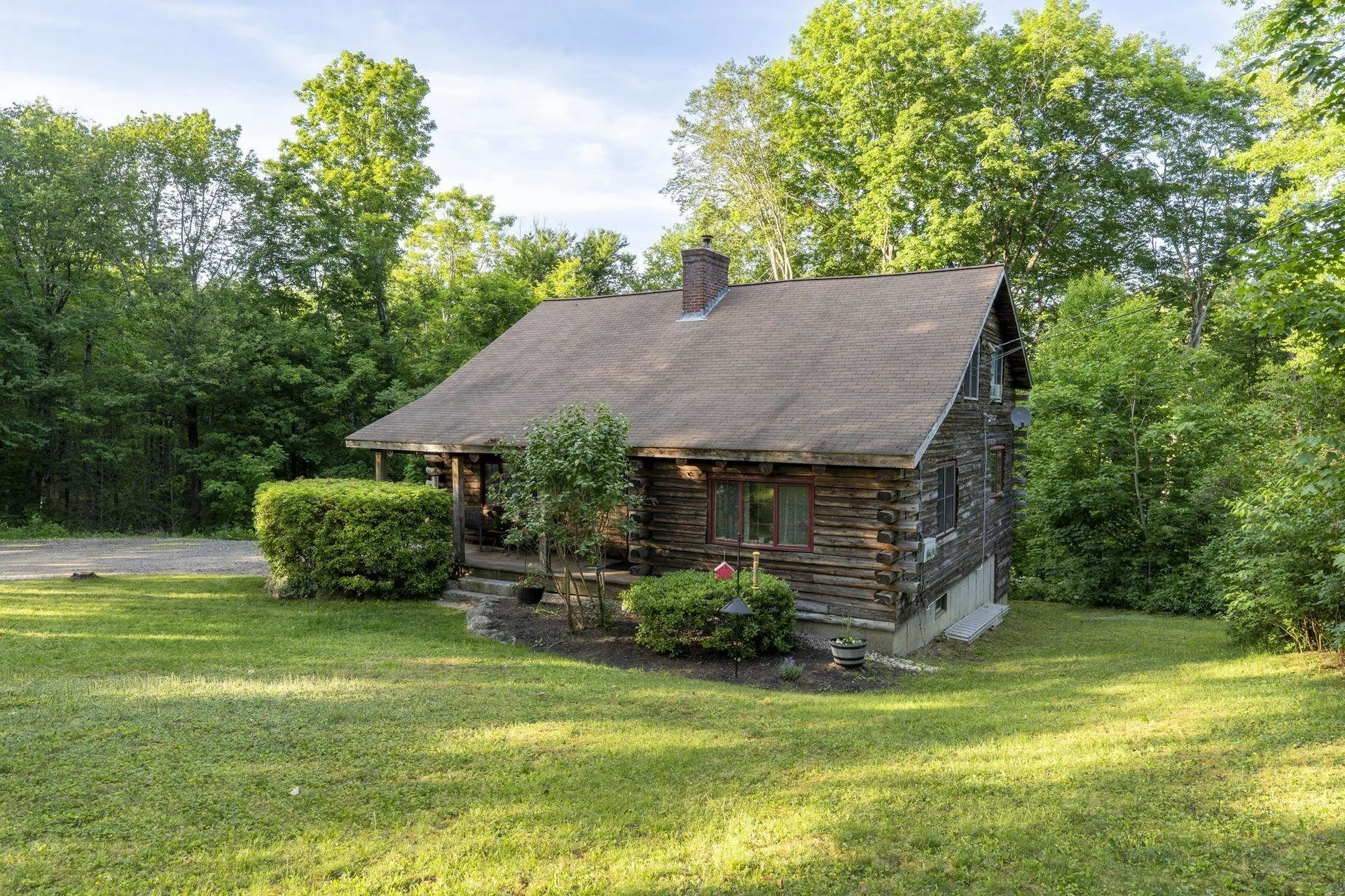 24 Cate Road Deerfield NH 03037