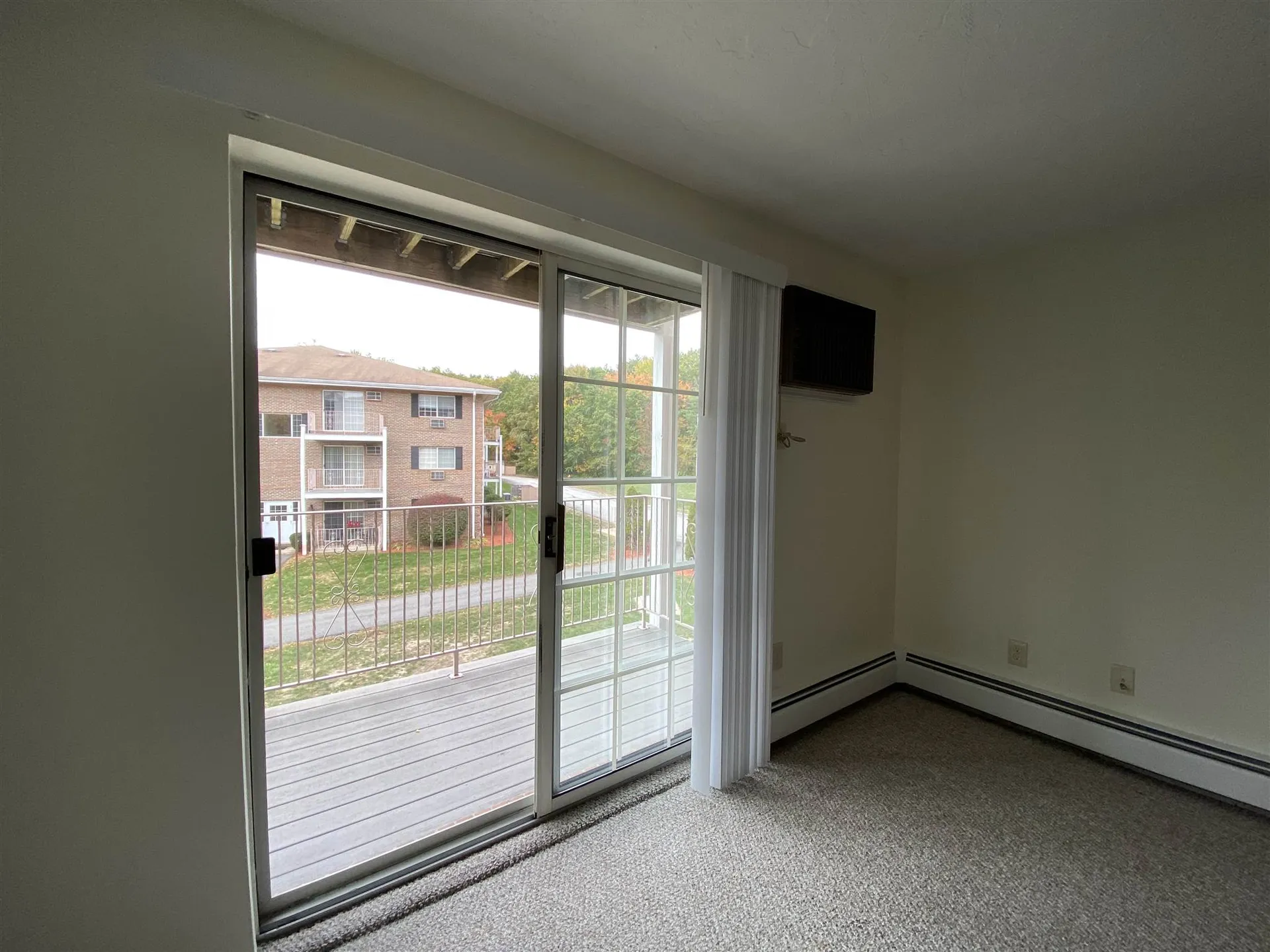 383 Huse Road Manchester NH 03103