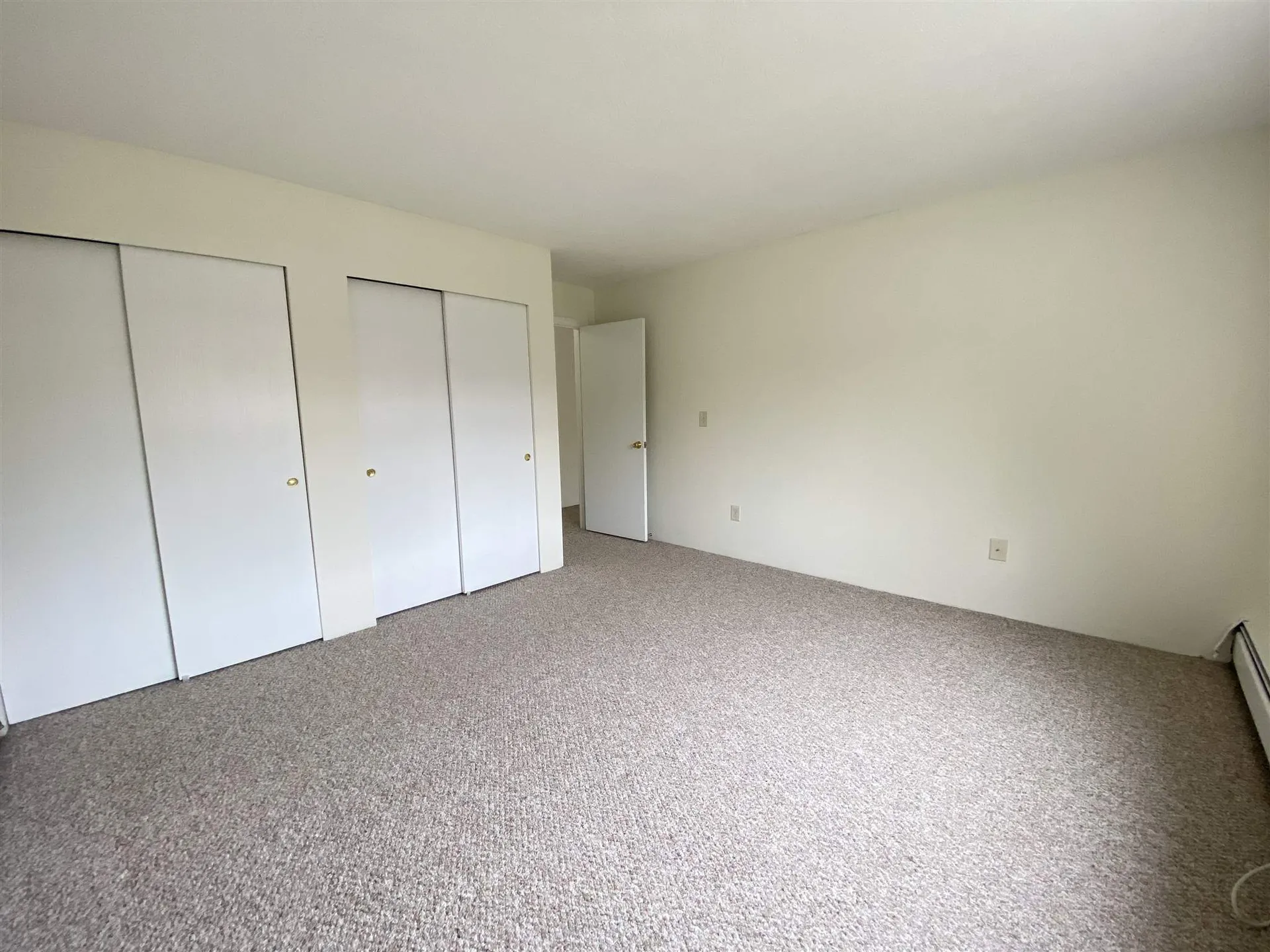 383 Huse Road Manchester NH 03103