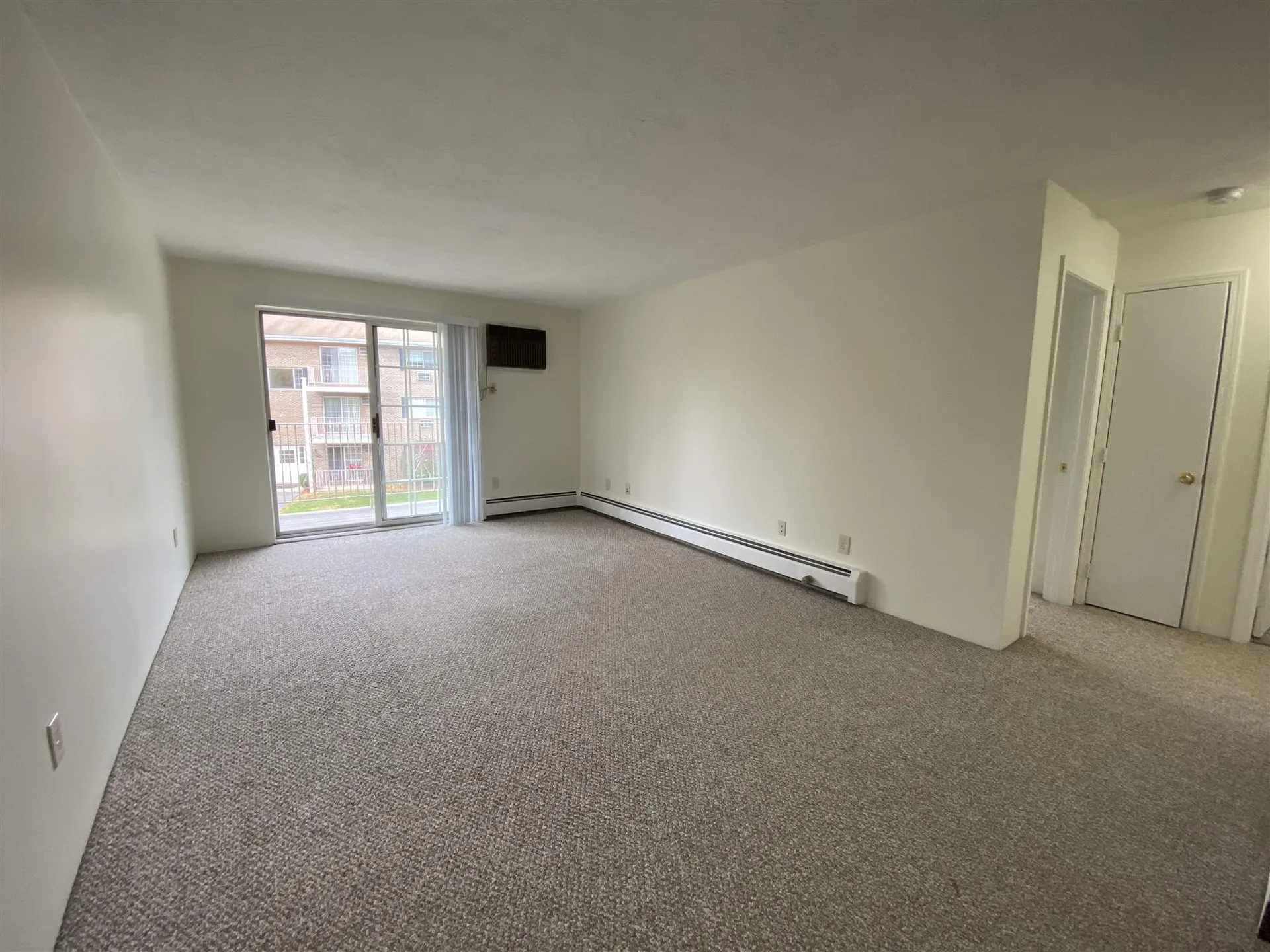 383 Huse Road Manchester NH 03103