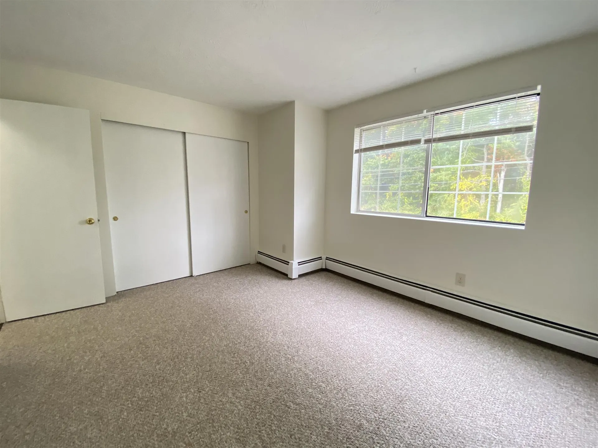 383 Huse Road Manchester NH 03103