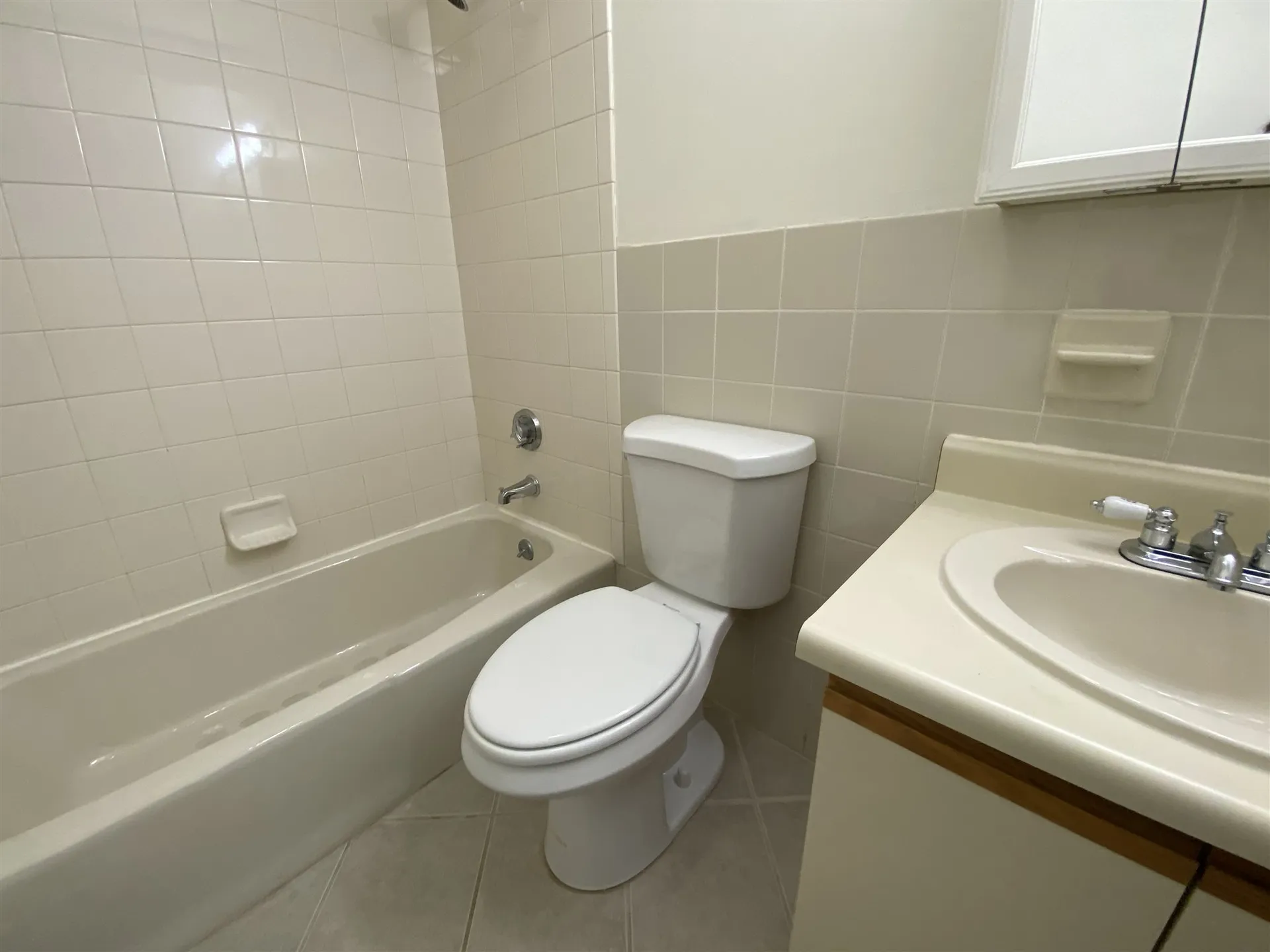 383 Huse Road Manchester NH 03103