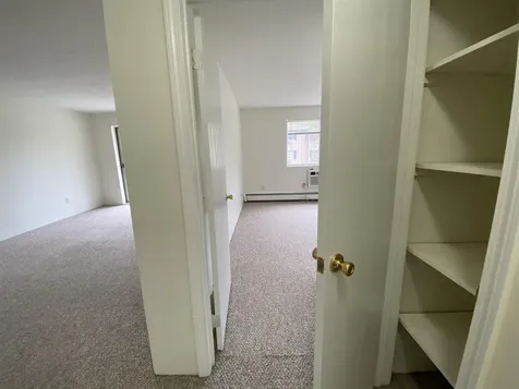 383 Huse Road Manchester NH 03103