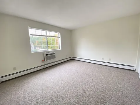 383 Huse Road Manchester NH 03103