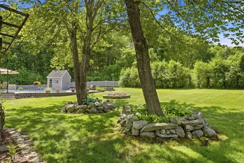 22 Clark Circle Pelham NH 03076
