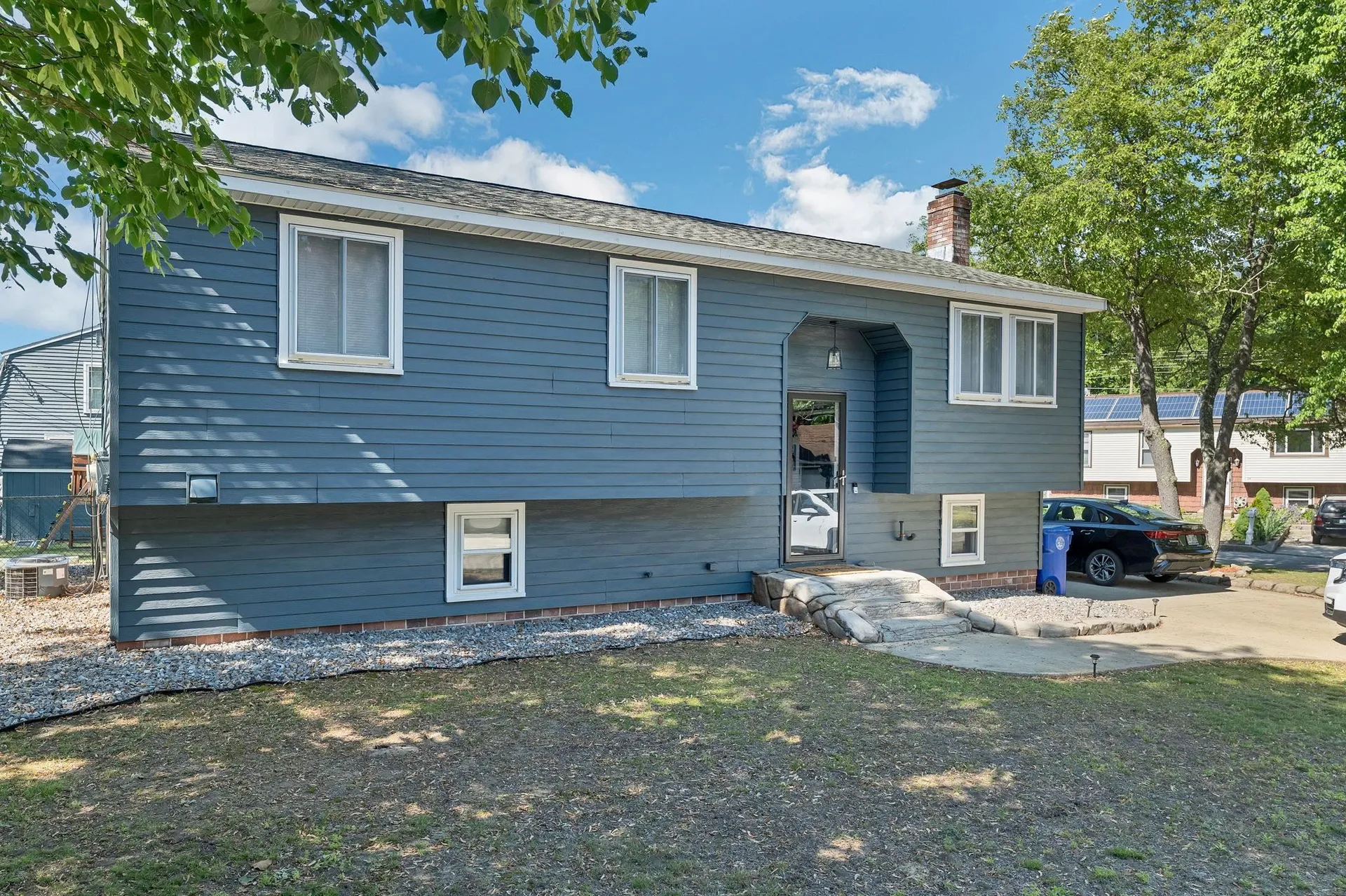 380 Mystic Street Manchester NH 03103